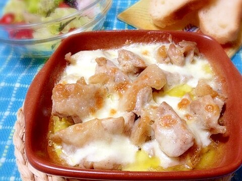鶏モモ肉とモッツァレラチーズの焼き物